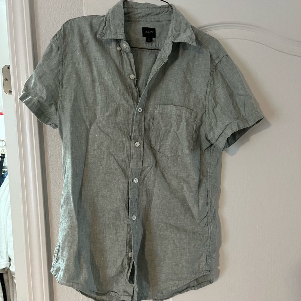 J. Crew Short-Sleeve Linen Button-Down Shirt in Sage Green